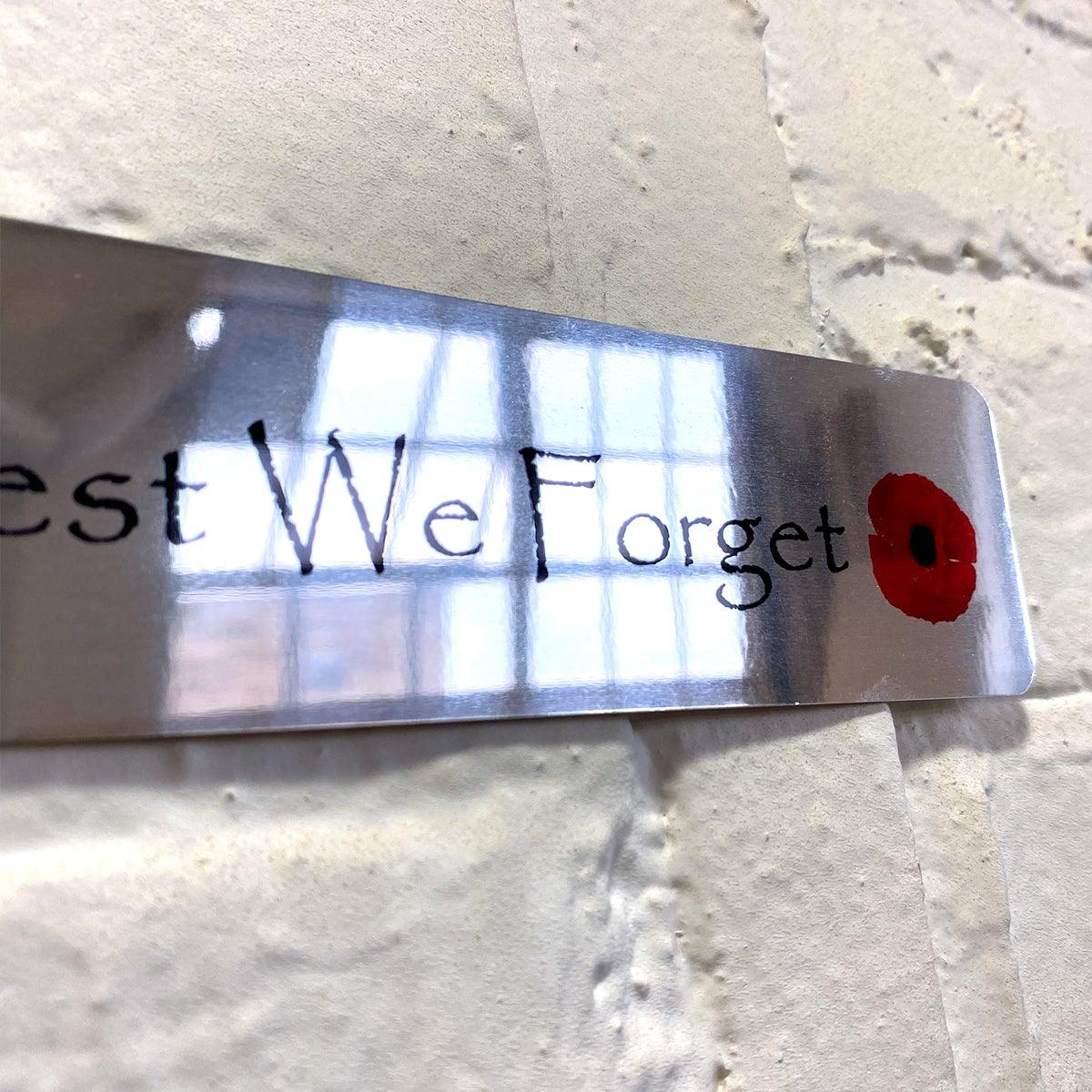 Military Poppy Lest We Forget Printed on Mirror Aluminium Metal Plaque (20x5 cm, 7.8x2 inches) - shopquality4u